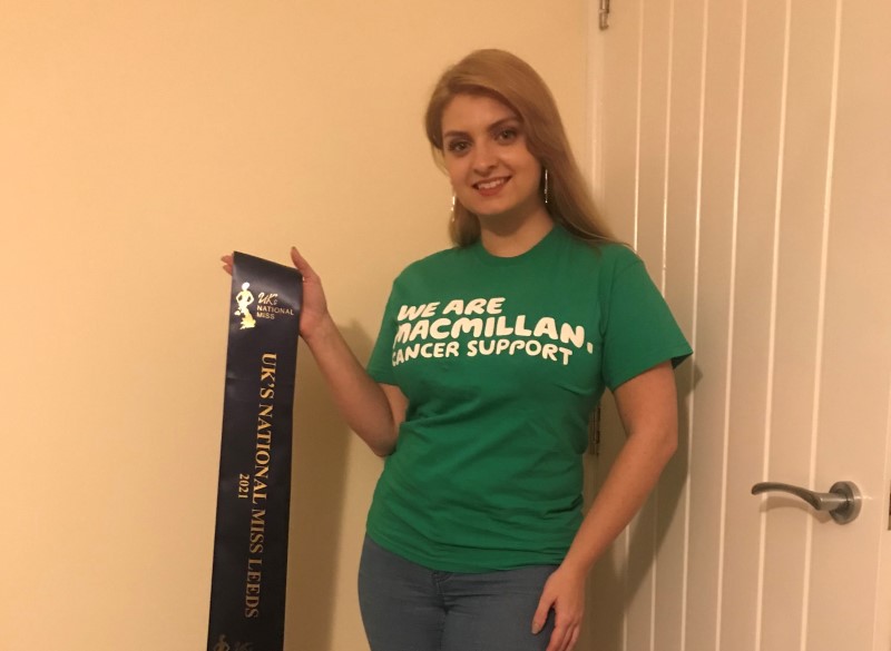 UK’s National Miss Leeds, Kelly, has been busy fundraising for Macmillan!